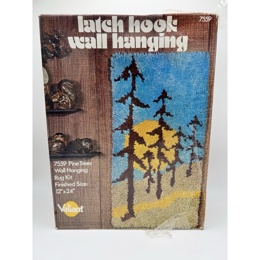 Vtg  Valiant Pine Trees Wall Hanging Kit 7559‎ 12x24